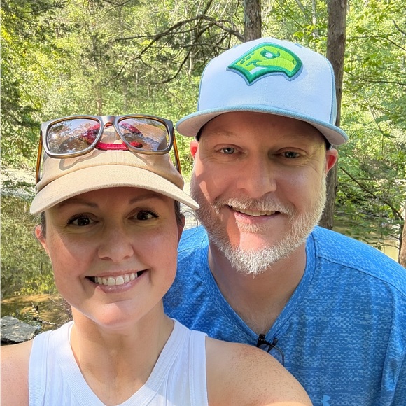 Meet your Posher, Sarah - Picture 1 of 1